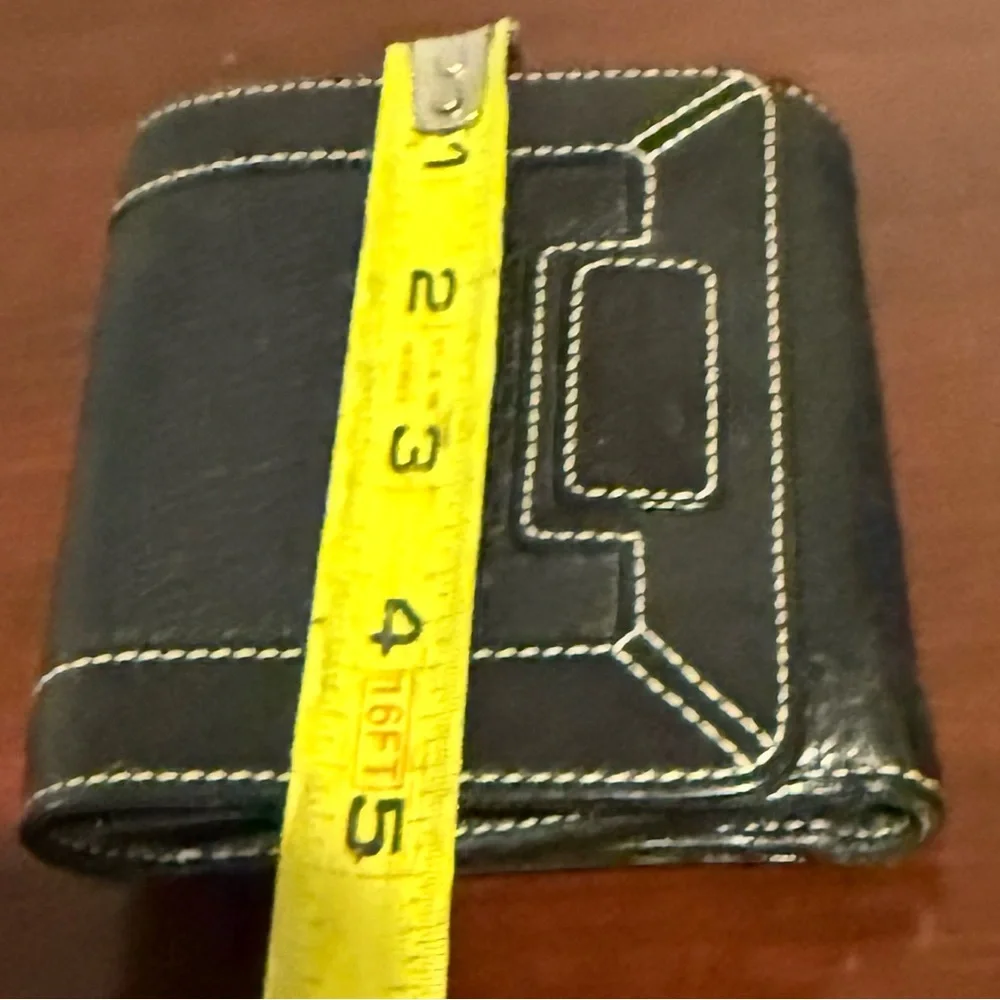 Kate Spade black Andover Posey‎ Leather Wallet